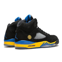Load image into Gallery viewer, Men's Jordan 5 Retro Laney Basketball Shoes