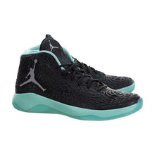 Load image into Gallery viewer, Men's Ultra Fly Butler Basketball Shoes