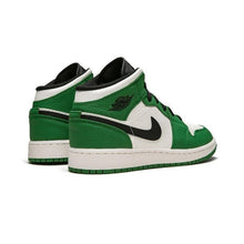 Load image into Gallery viewer, Men's Mid Jordan 1 Basketball Shoes