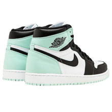 Load image into Gallery viewer, Men's Jordan 1 Retro High OG Basketball Shoes