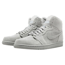 Load image into Gallery viewer, Men's Jordan 1 Retro High Suede Basketball Shoes