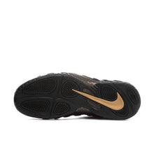 Load image into Gallery viewer, Men's Foamposite Basketball Shoes - Black